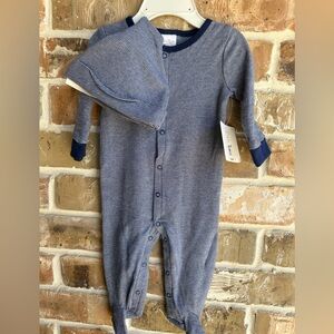 🍂NWT Striped Blue Baby One Piece with Hat